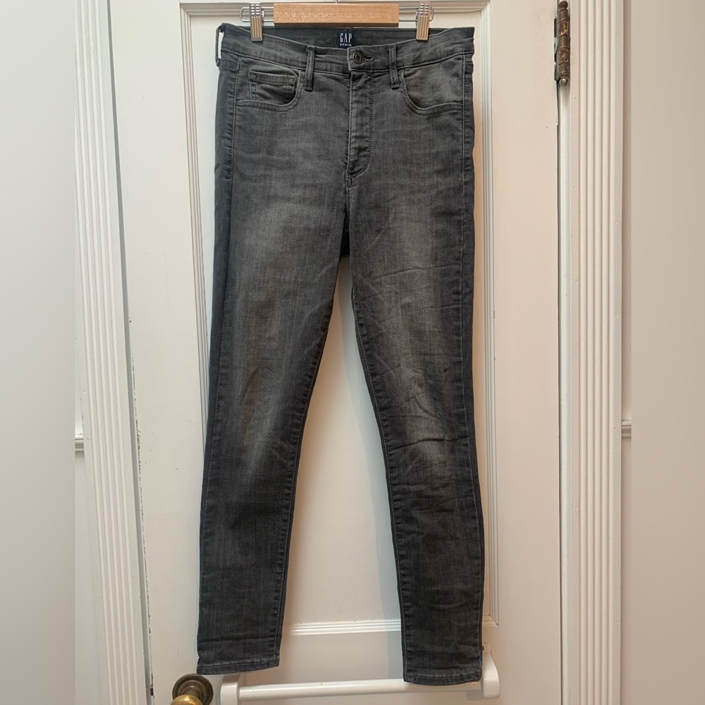 EUC Gap Favorite High Rise Jeggings - Sz 27